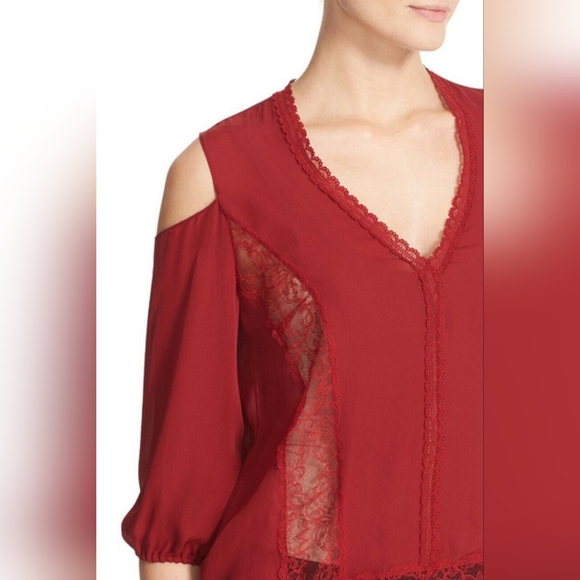 Alice + Olivia - Silk and Lace Cold Shoulder Top - Size XS - Picture 2 of 10
